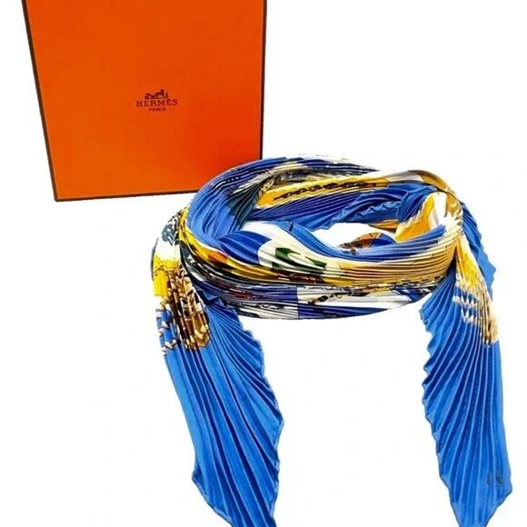 Hermes Pleated Silk Scarf  ' La Presentation ' Deep Blue & Gold - Beautiful! - Picture 1 of 16